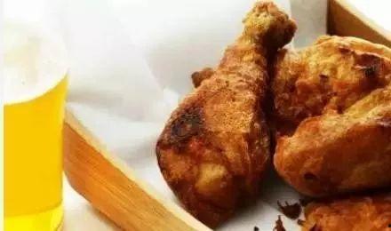 路边炸鸡爆料视频下载,揭秘路边炸鸡制作过程  第2张